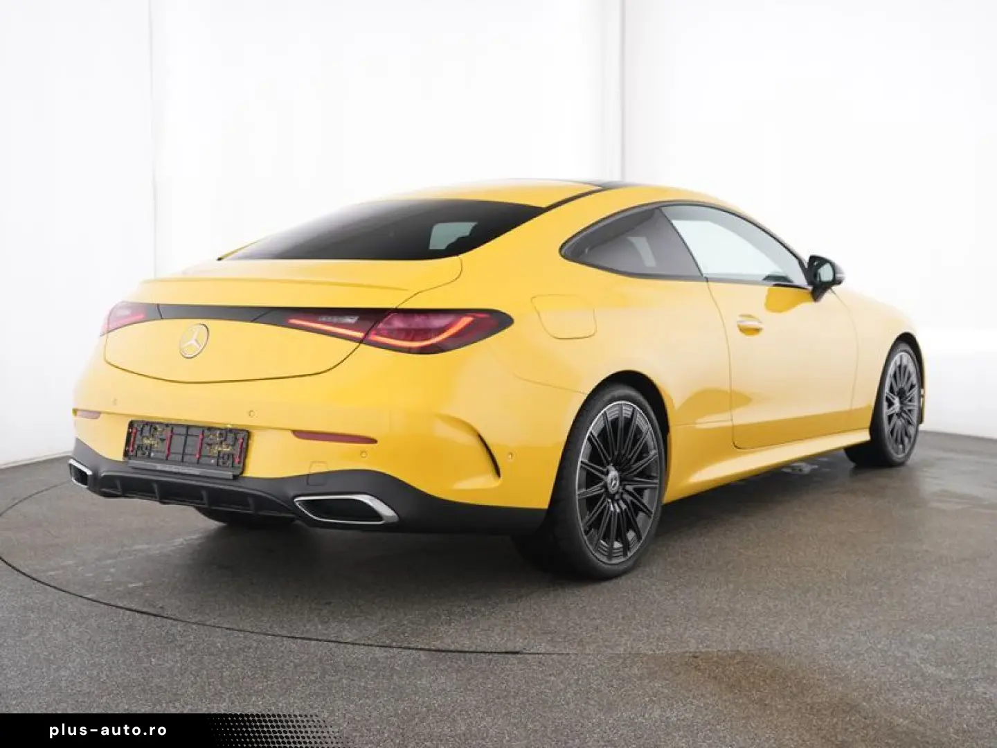 MERCEDES-BENZ CLE 300 4M AMG Pano Burm Nappa