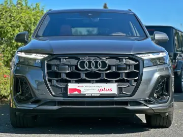 Audi SQ7 TFSI BLACK PANO HUD 7-SITZER