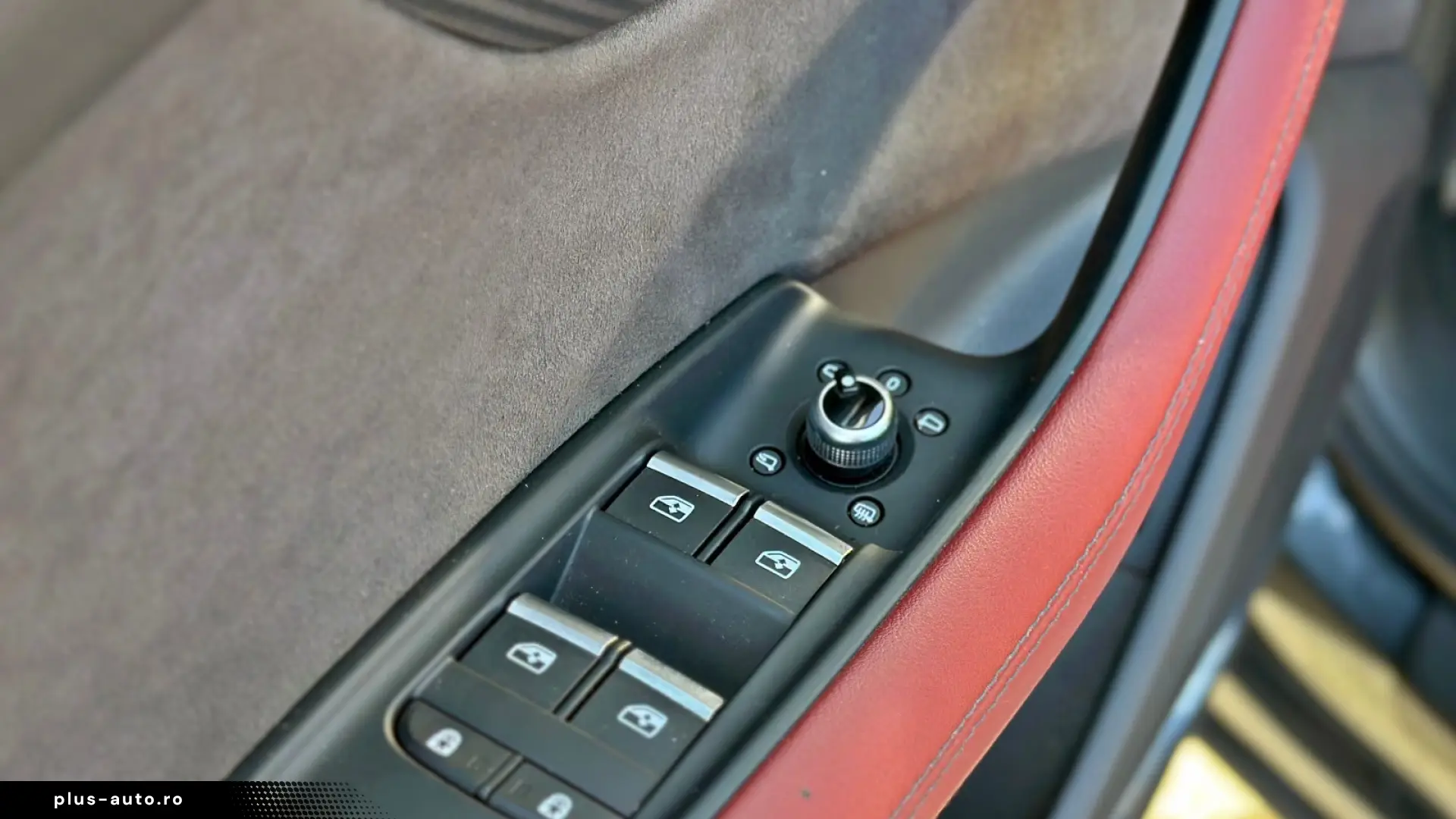 Audi SQ7 TFSI BLACK PANO HUD 7-SITZER