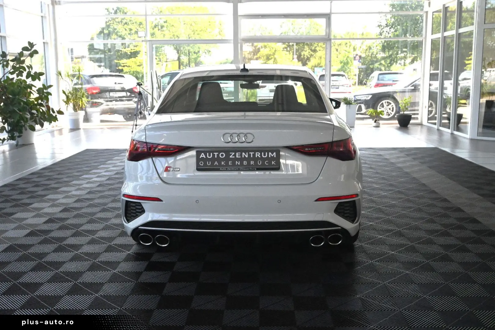 AUDI S3 Lim 2.0 TFSI Panorama Virtual LED T-Leder 18