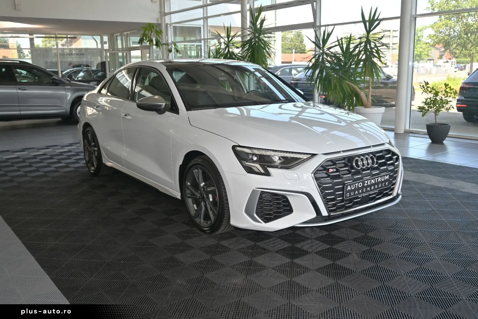 AUDI S3 Lim 2.0 TFSI Panorama Virtual LED T-Leder 18