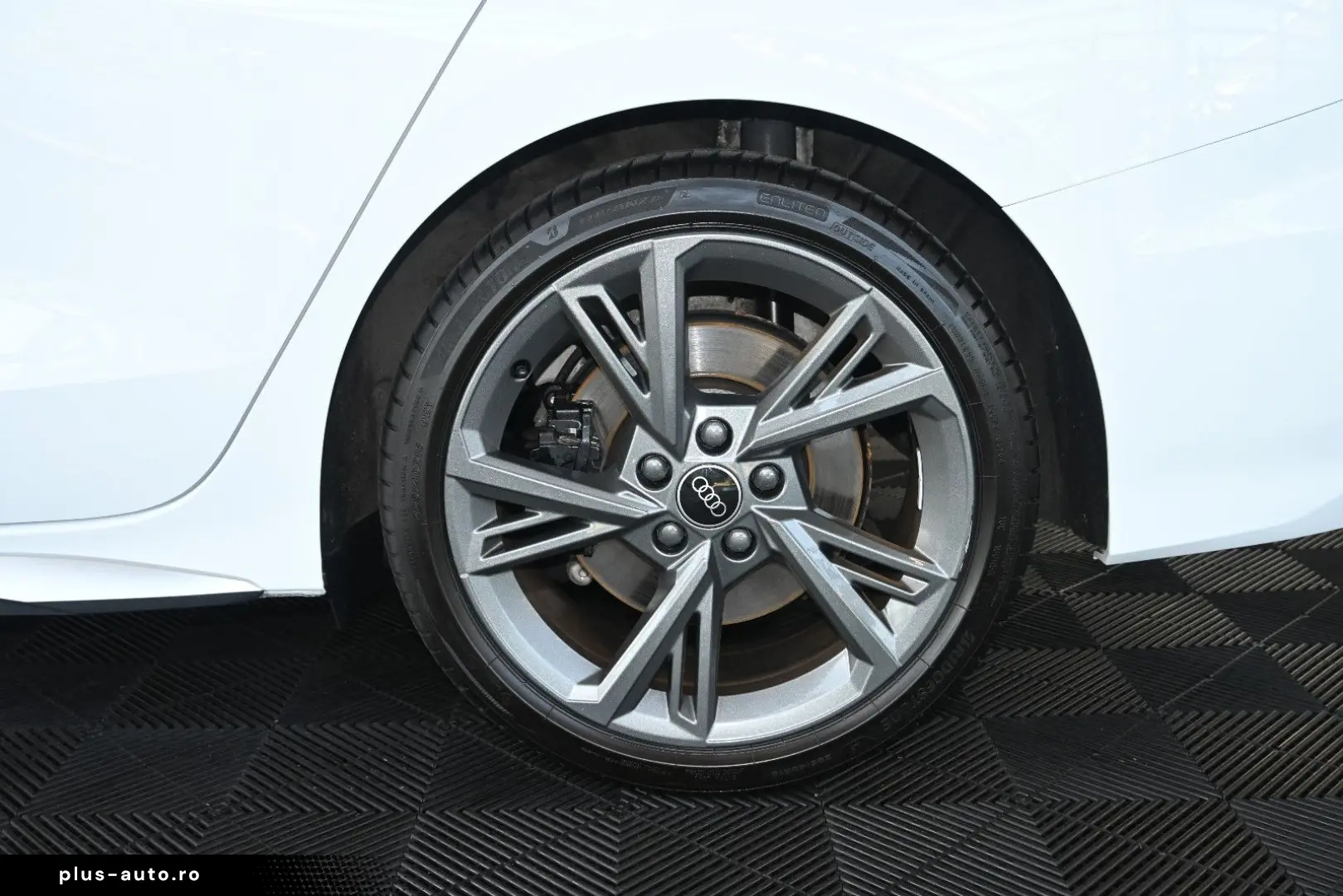 AUDI S3 Lim 2.0 TFSI Panorama Virtual LED T-Leder 18