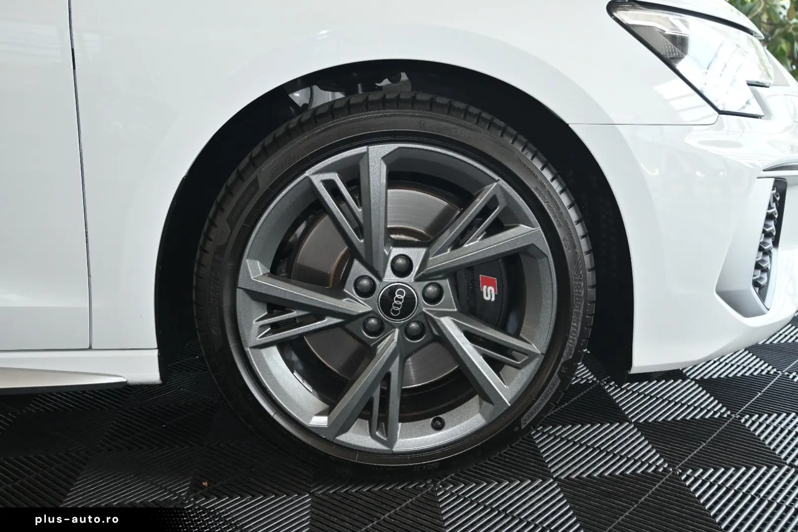 AUDI S3 Lim 2.0 TFSI Panorama Virtual LED T-Leder 18