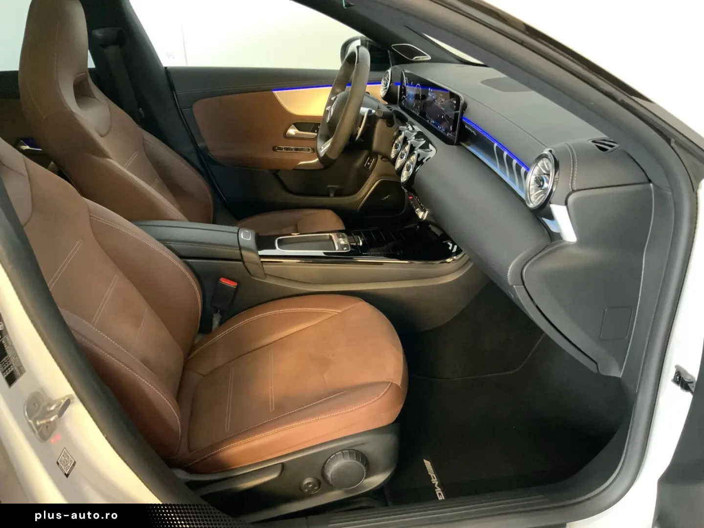 MERCEDES-BENZ CLA 2024 — imagine 13
