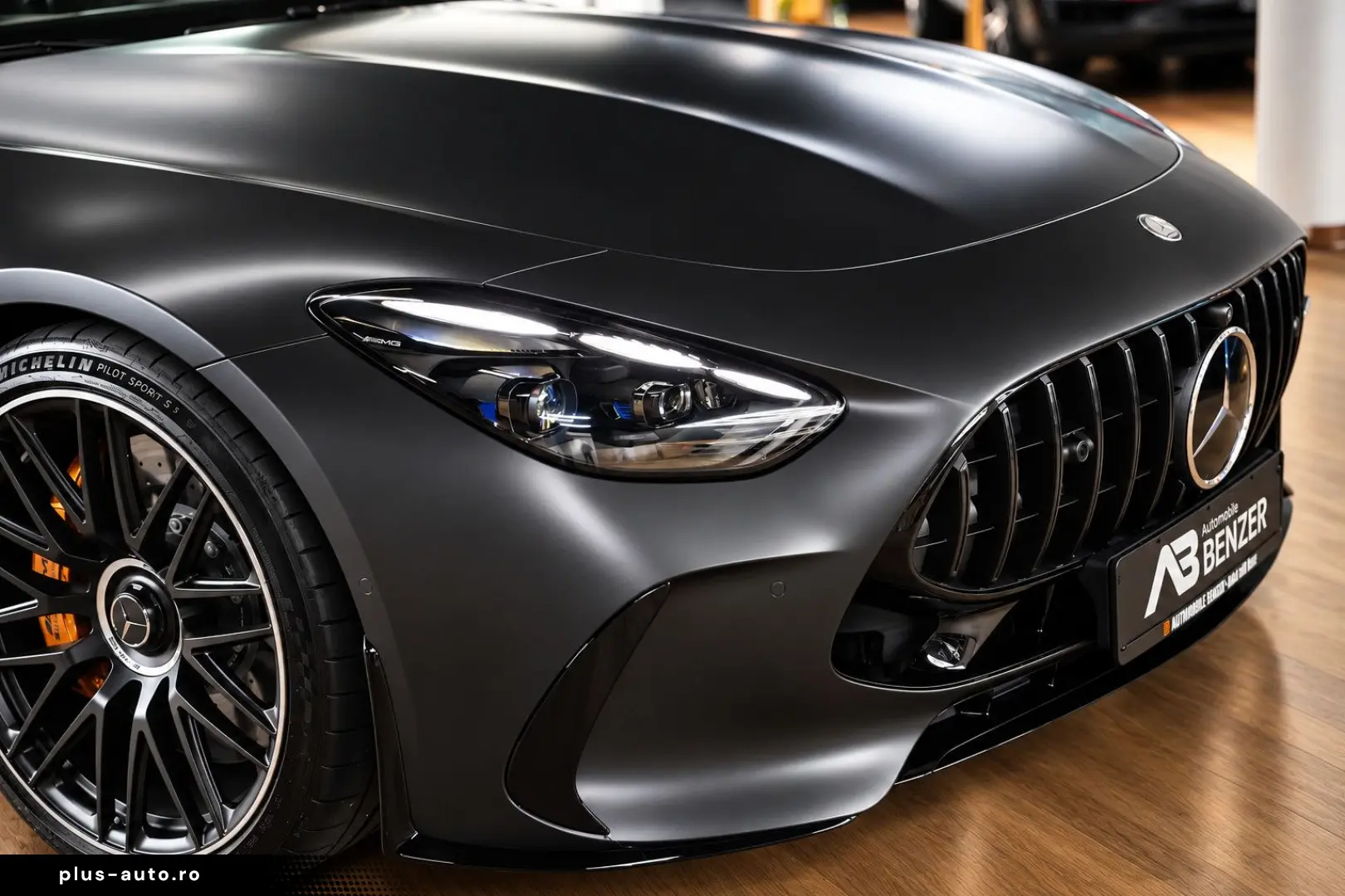 MERCEDES-BENZ AMG GT 63 4Matic  AeroKit Keramik SchalenSitze