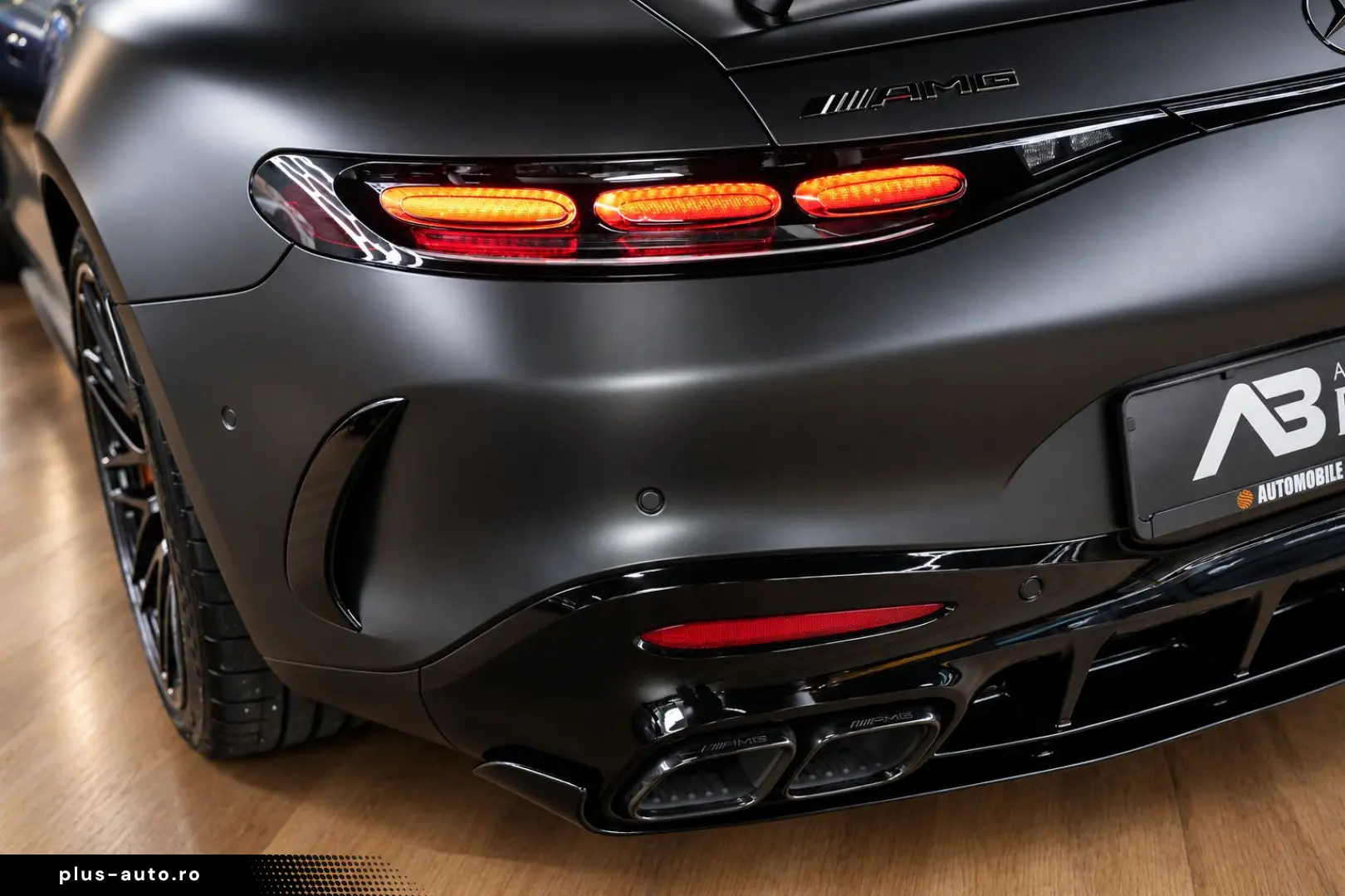 MERCEDES-BENZ AMG GT 63 4Matic  AeroKit Keramik SchalenSitze