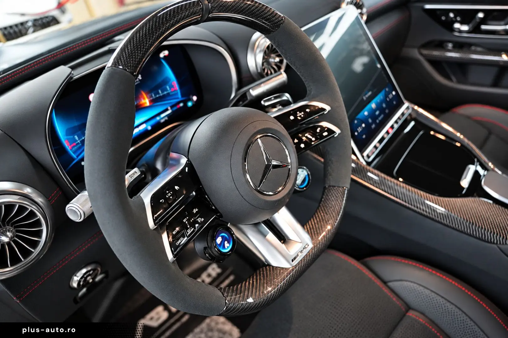 MERCEDES-BENZ AMG GT 63 4Matic  AeroKit Keramik SchalenSitze