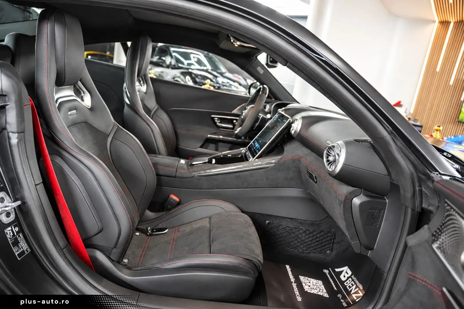 MERCEDES-BENZ AMG GT 63 4Matic  AeroKit Keramik SchalenSitze