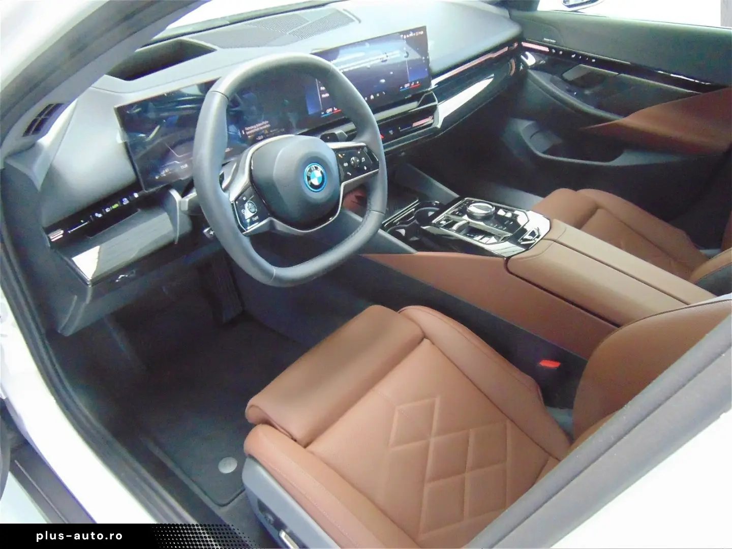 BMW 530e xDrive Panorama HarmanKardon HeadUp Navi LE