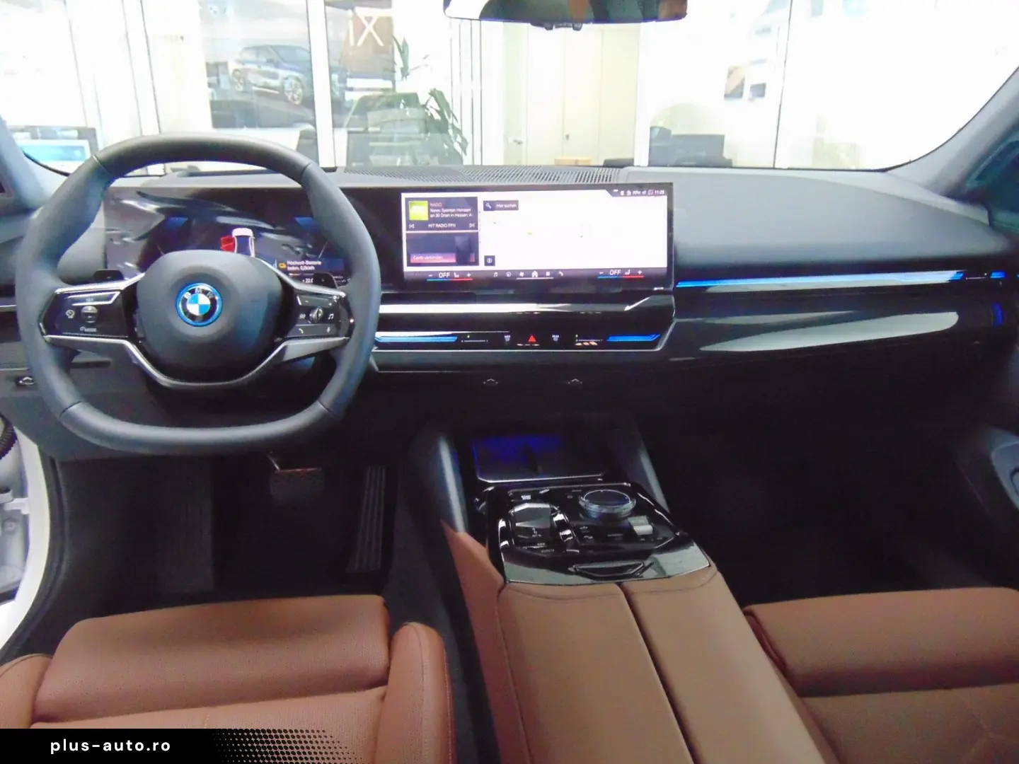 BMW 530e xDrive Panorama HarmanKardon HeadUp Navi LE