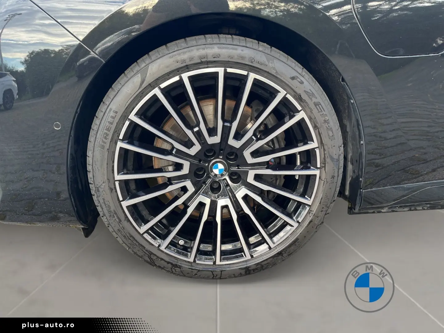 BMW 750e xDrive M Sport Pro 21  AHK Massage v h Pano