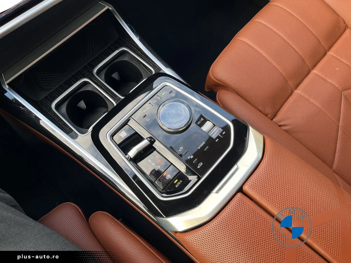 BMW 750e xDrive M Sport Pro 21  AHK Massage v h Pano