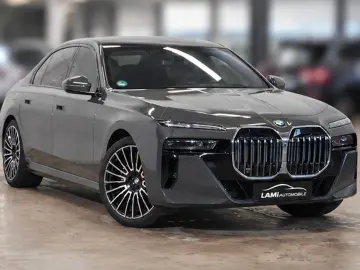 BMW 740d xDrive M Sport EXECUTIVE A-TÜREN KRISTALL