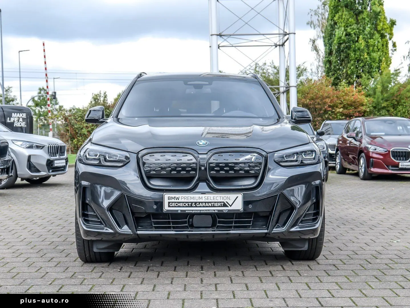 BMW iX3 M Sport HUD PANO ACC AHK 360 KAM