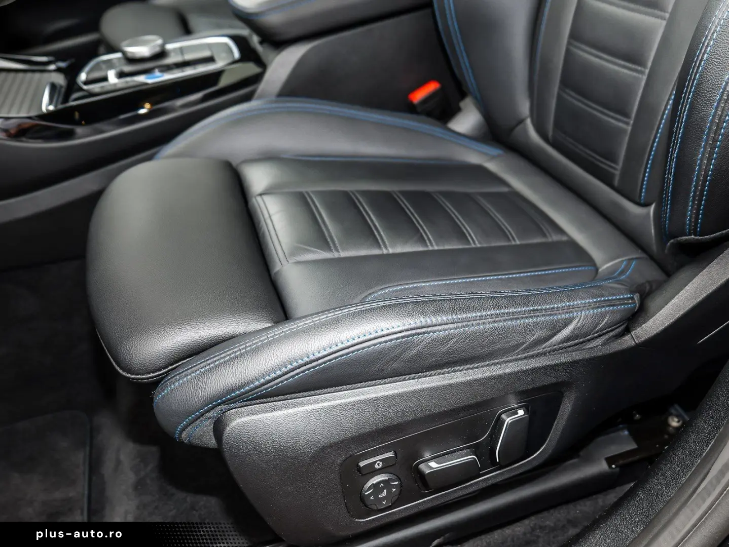 BMW iX3 M Sport HUD PANO ACC AHK 360 KAM