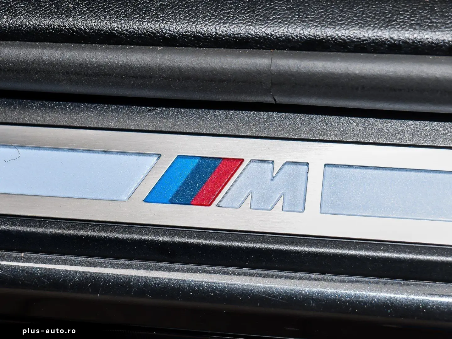 BMW iX3 M Sport HUD PANO ACC AHK 360 KAM