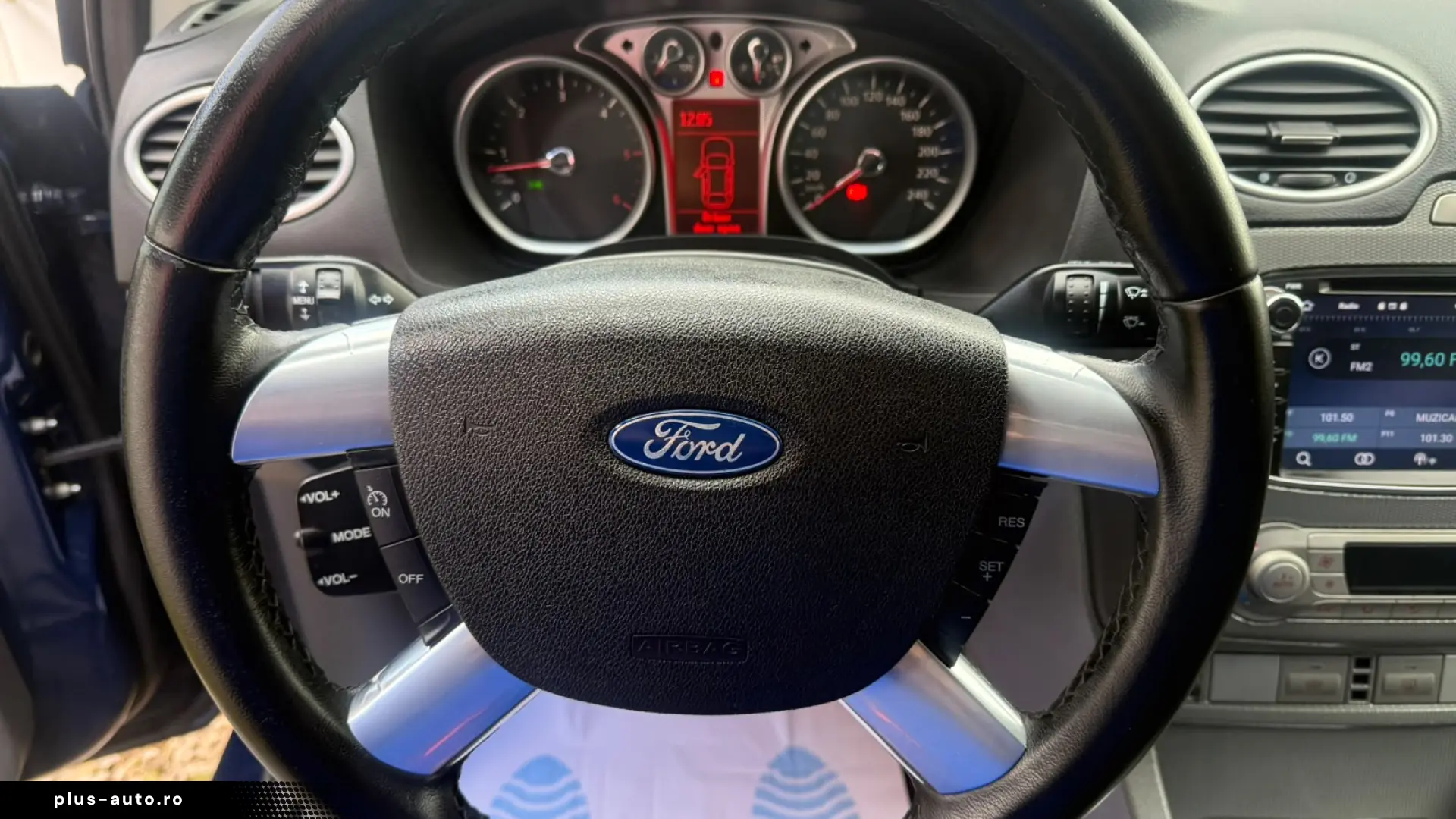 Ford Focus Titanium 2011 1.6Tdci 110Cp Xenon Navi