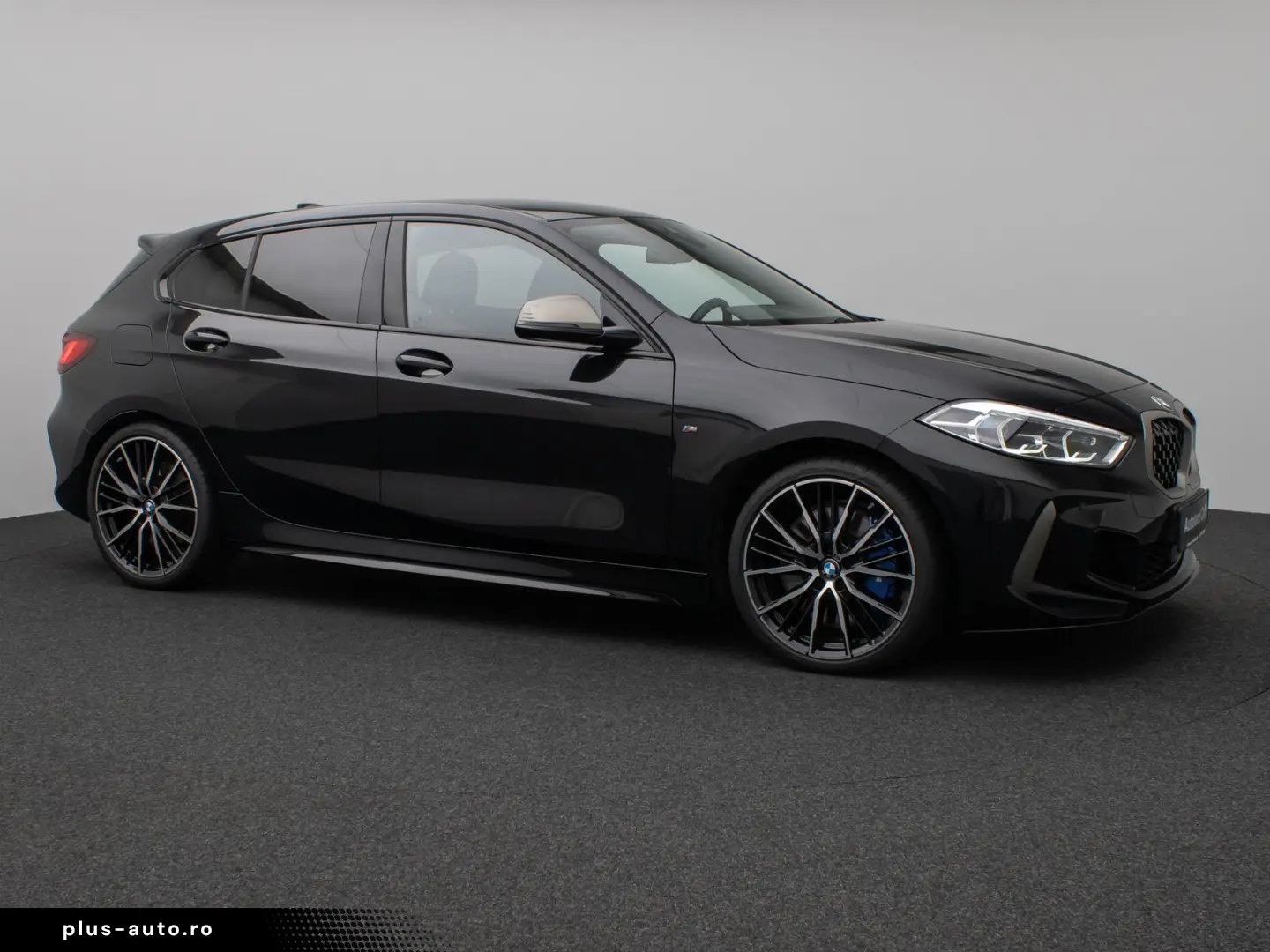BMW M135i xD HUD DAB H K Komfort 19  Lenkradheizung