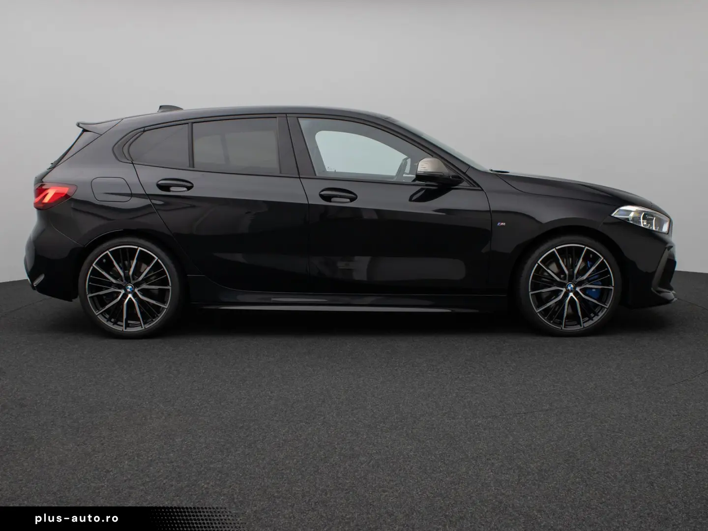 BMW M135i xD HUD DAB H K Komfort 19  Lenkradheizung