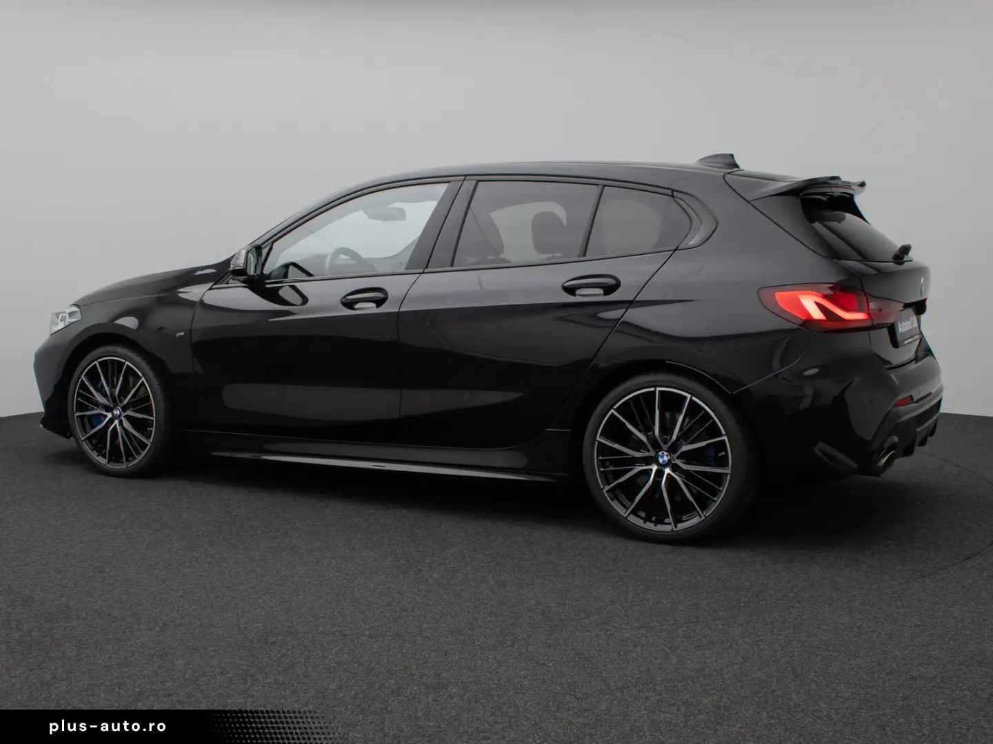 BMW M135i xD HUD DAB H K Komfort 19  Lenkradheizung