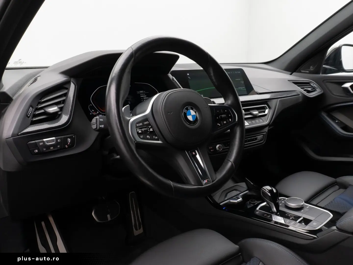 BMW M135i xD HUD DAB H K Komfort 19  Lenkradheizung