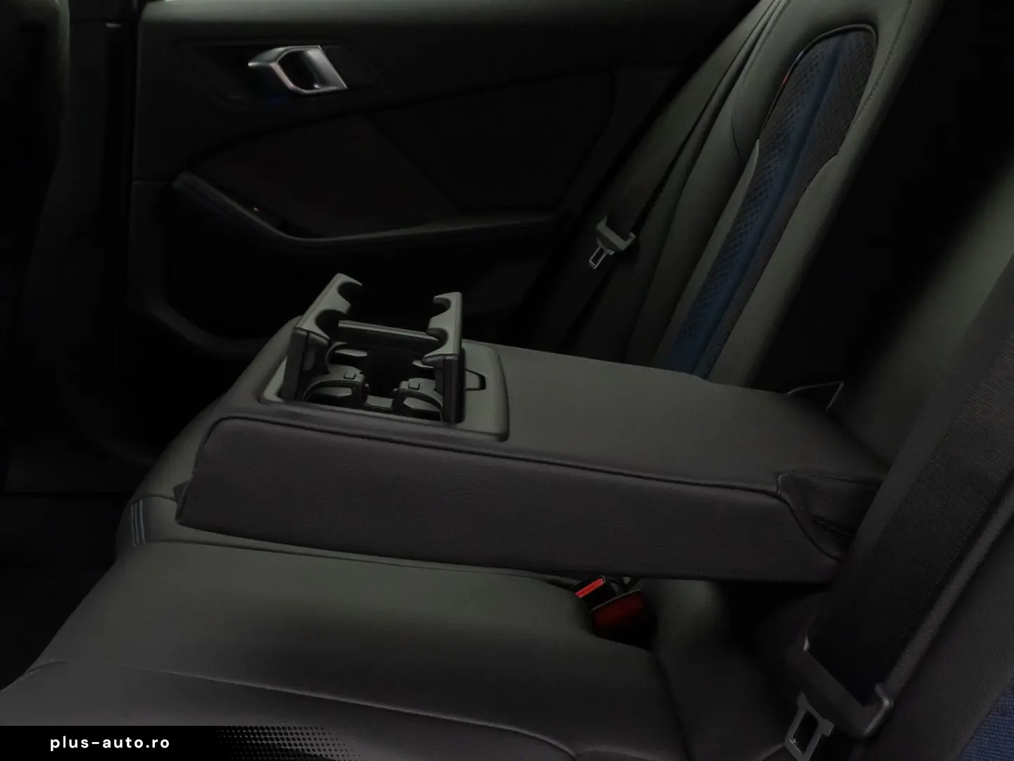 BMW M135i xD HUD DAB H K Komfort 19  Lenkradheizung