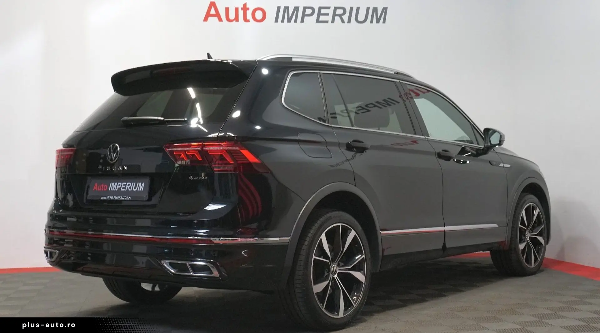 VW Tiguan Allspace 2.0 TSI R-Line 4Motion