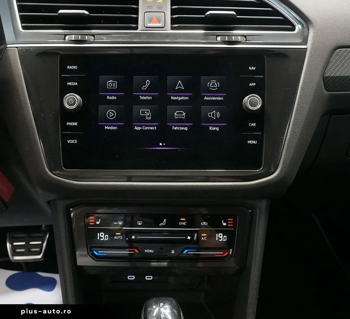 VW Tiguan Allspace 2.0 TSI R-Line 4Motion