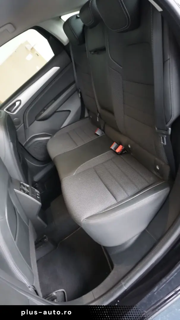 RENAULT ARKANA 1.6 E-Tech 145CP techno