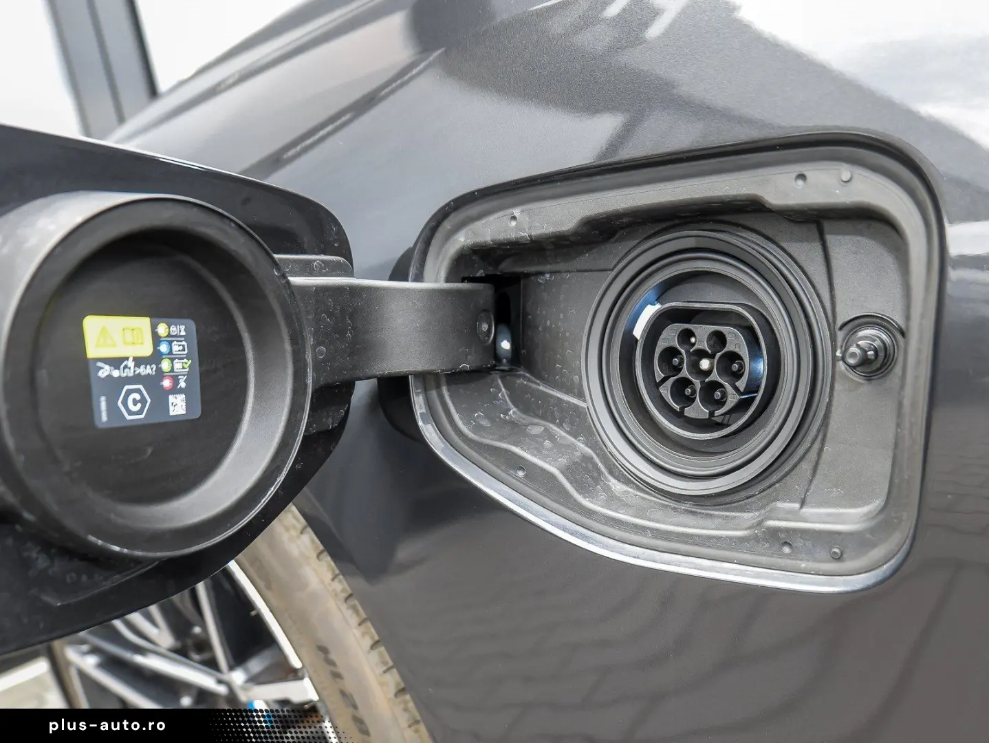 BMW M5 Limousine M Sport HUD PANO ACC AHK 360 KAM