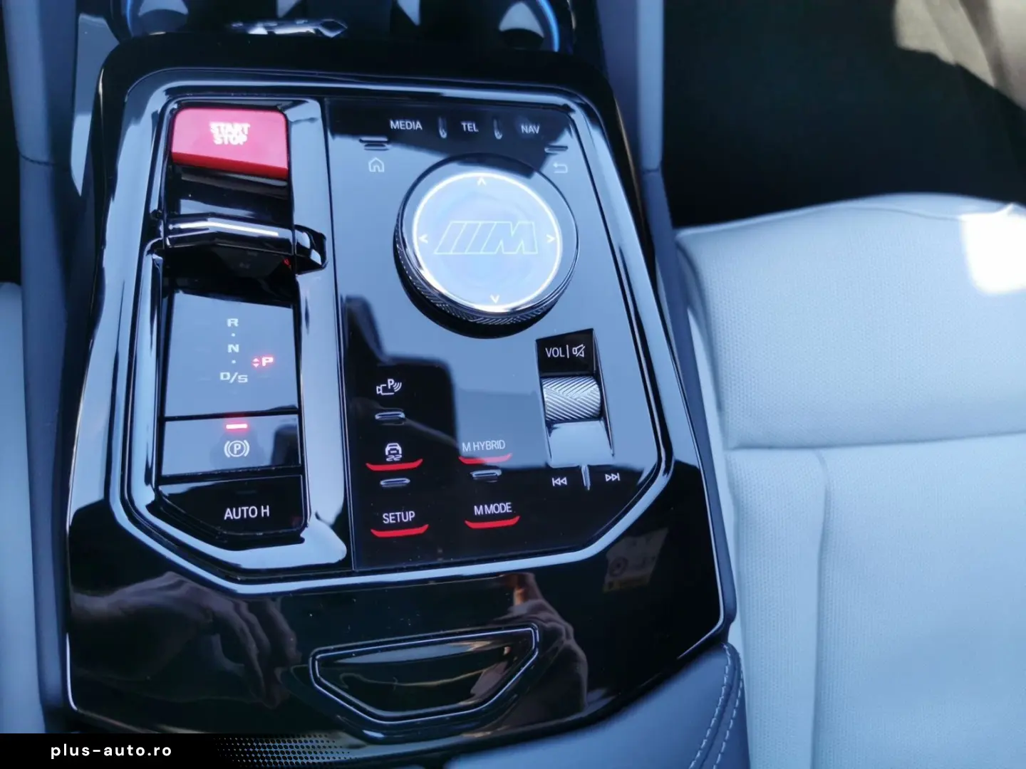 BMW M5 Limousine Sitzbelüft Pano AHK 360  Bowers&Wil