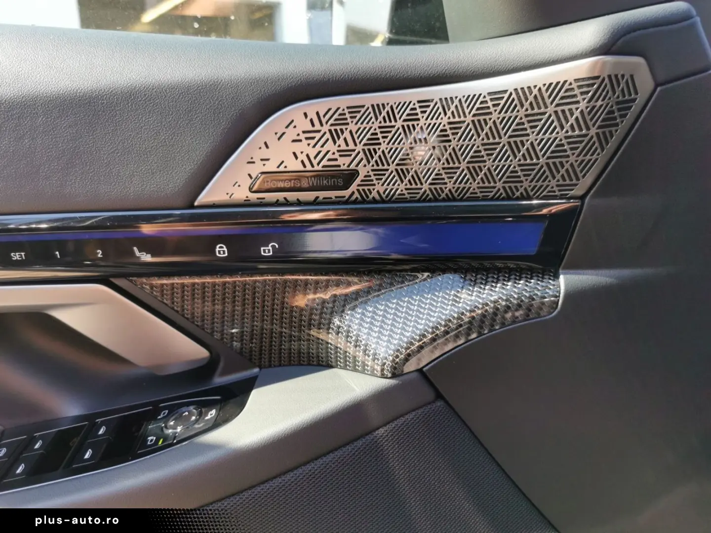 BMW M5 Limousine Sitzbelüft Pano AHK 360  Bowers&Wil