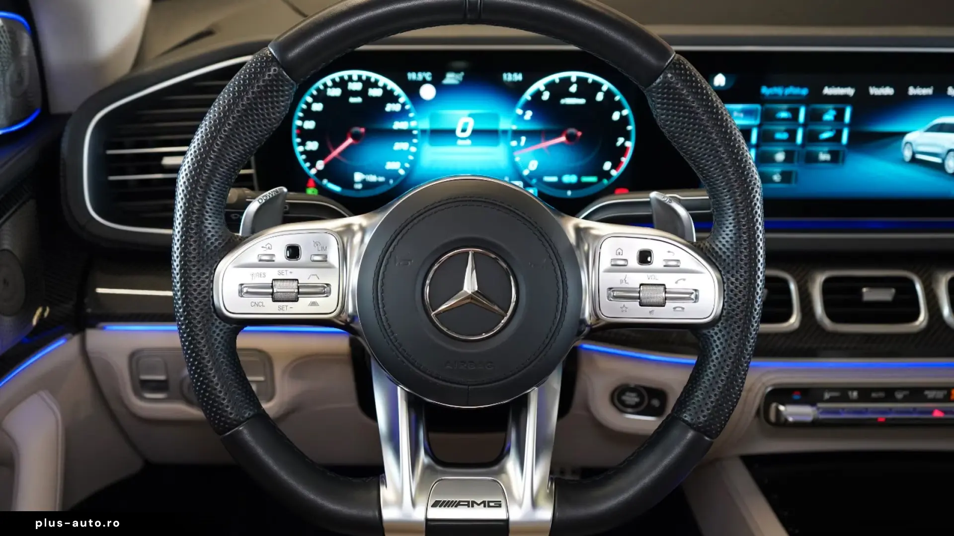 Mercedes-AMG GLS 63 4MATIC    V8 BITURBO • CARBON CERAMIC