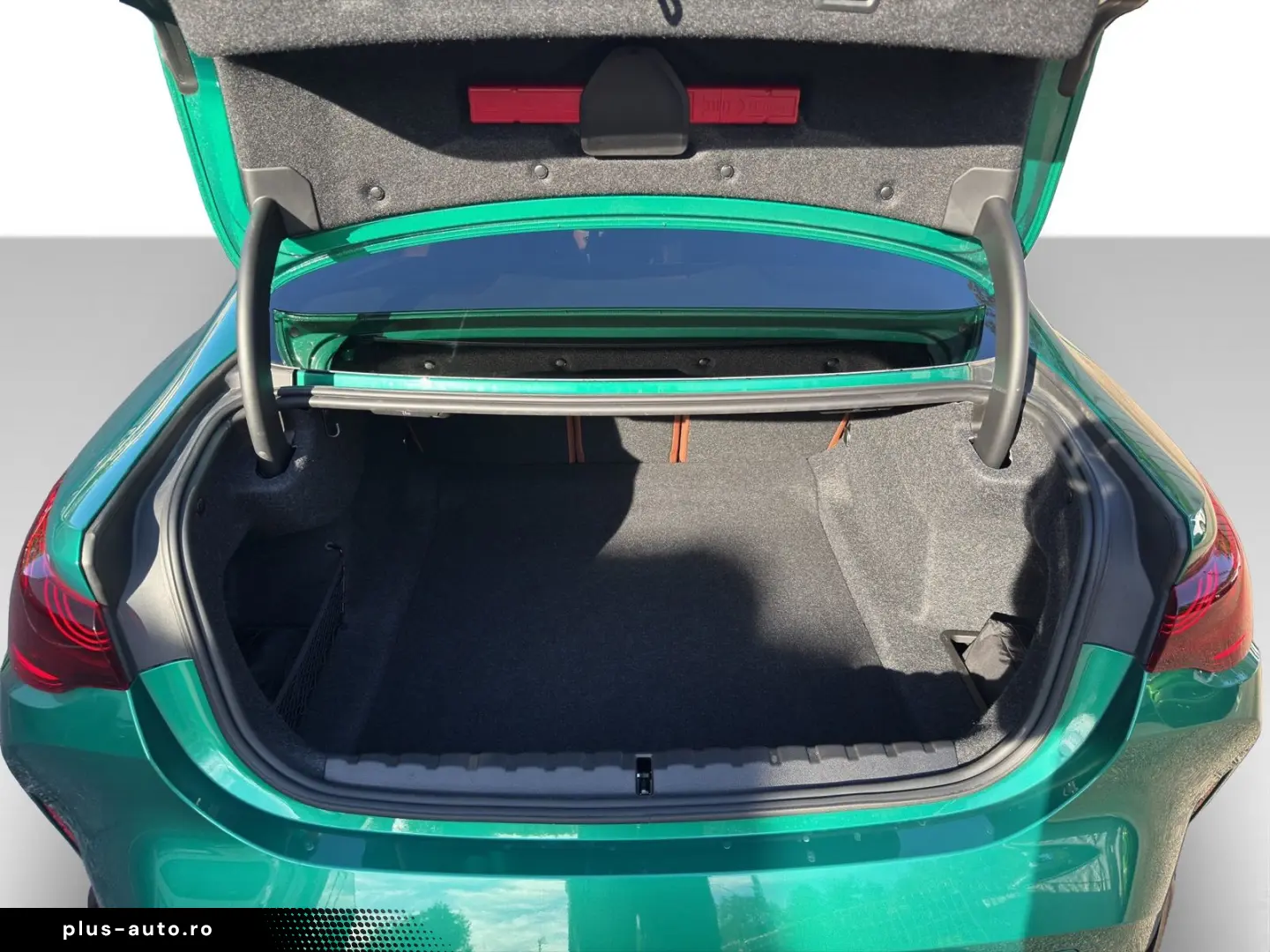 BMW M4 Competition Coupé mit MxDrive 360 .ACC.KomfZG