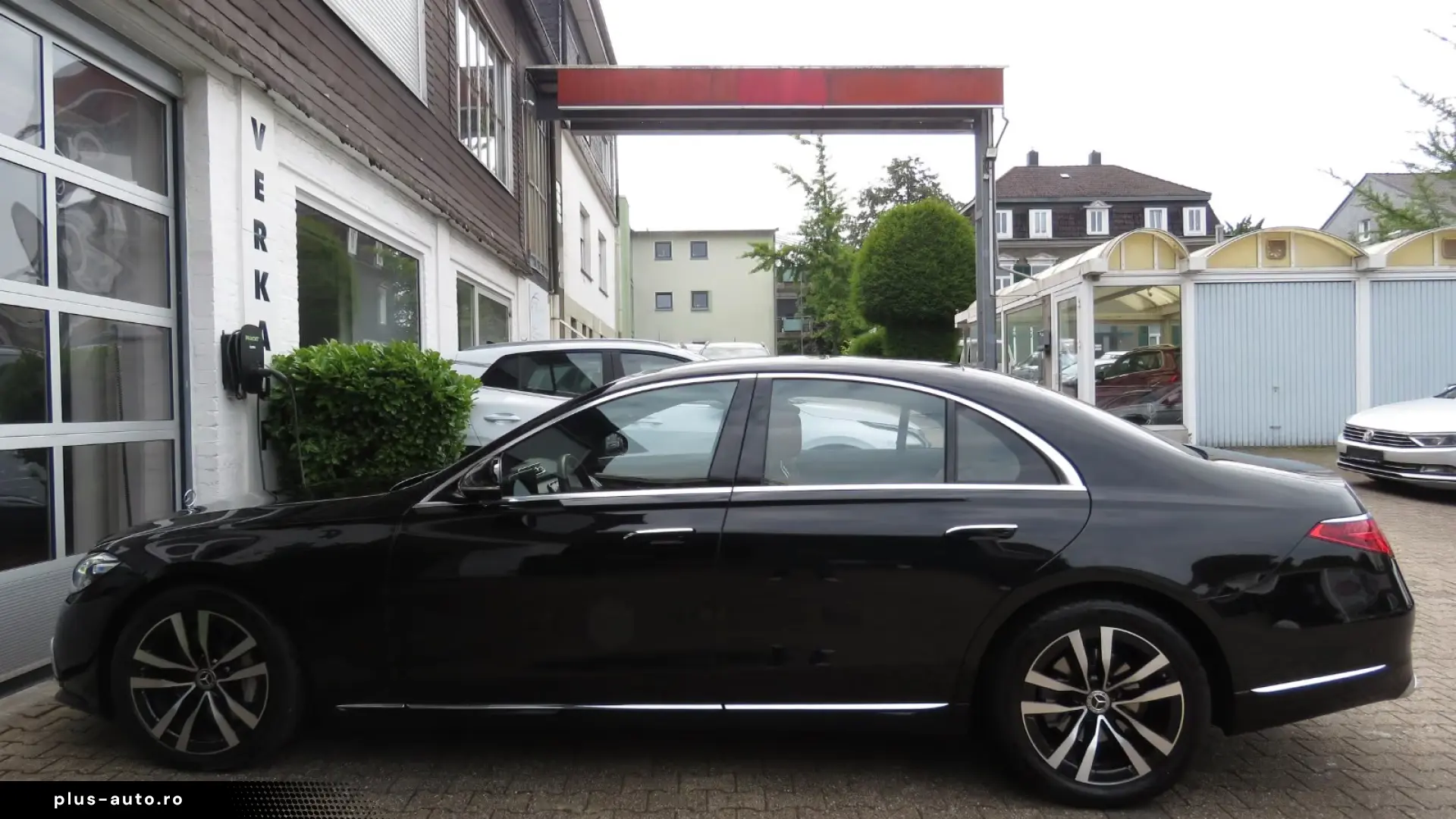 Mercedes-Benz S 400 d 4MATIC   REAR AXLE STEERING