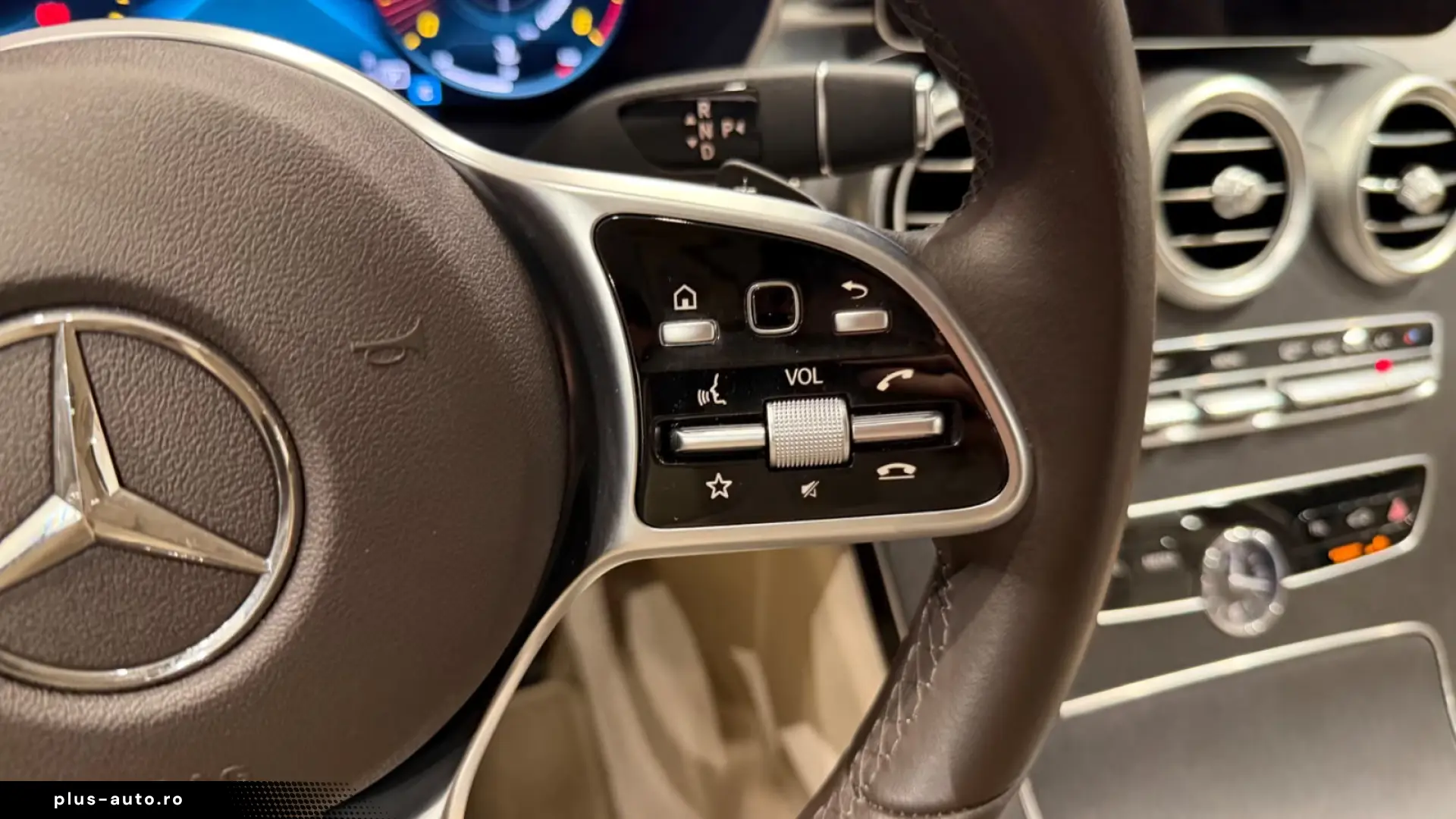 Mercedes-Benz C 300 d 4MATIC EXCLUSIVE • PANO • WIDESCREEN