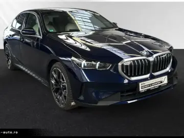 BMW 520d xDrive DAProf. Standhzg. Autobahnass.
