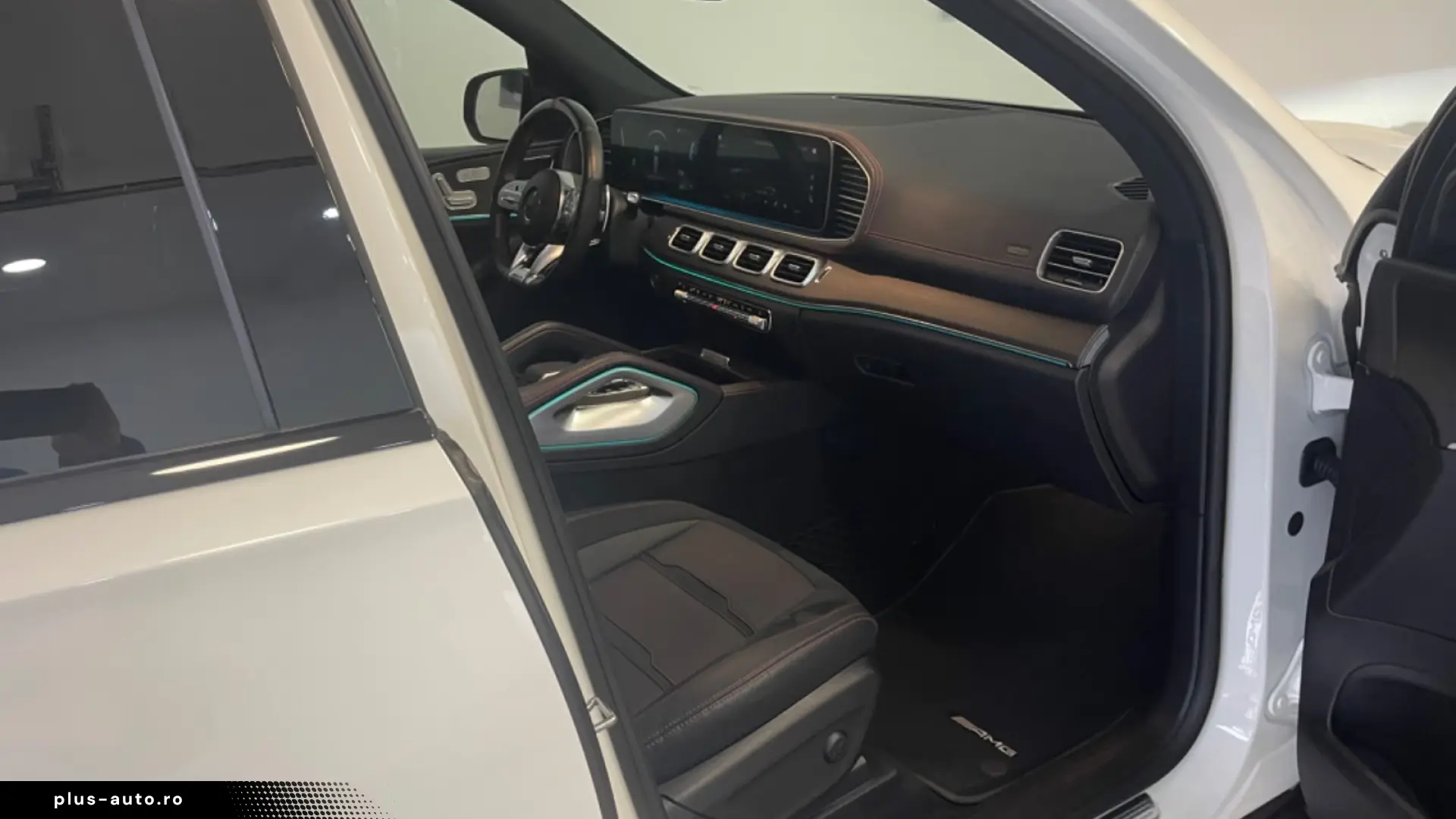 Mercedes-AMG GLE 53 4MATIC    AMG NIGHT PANO