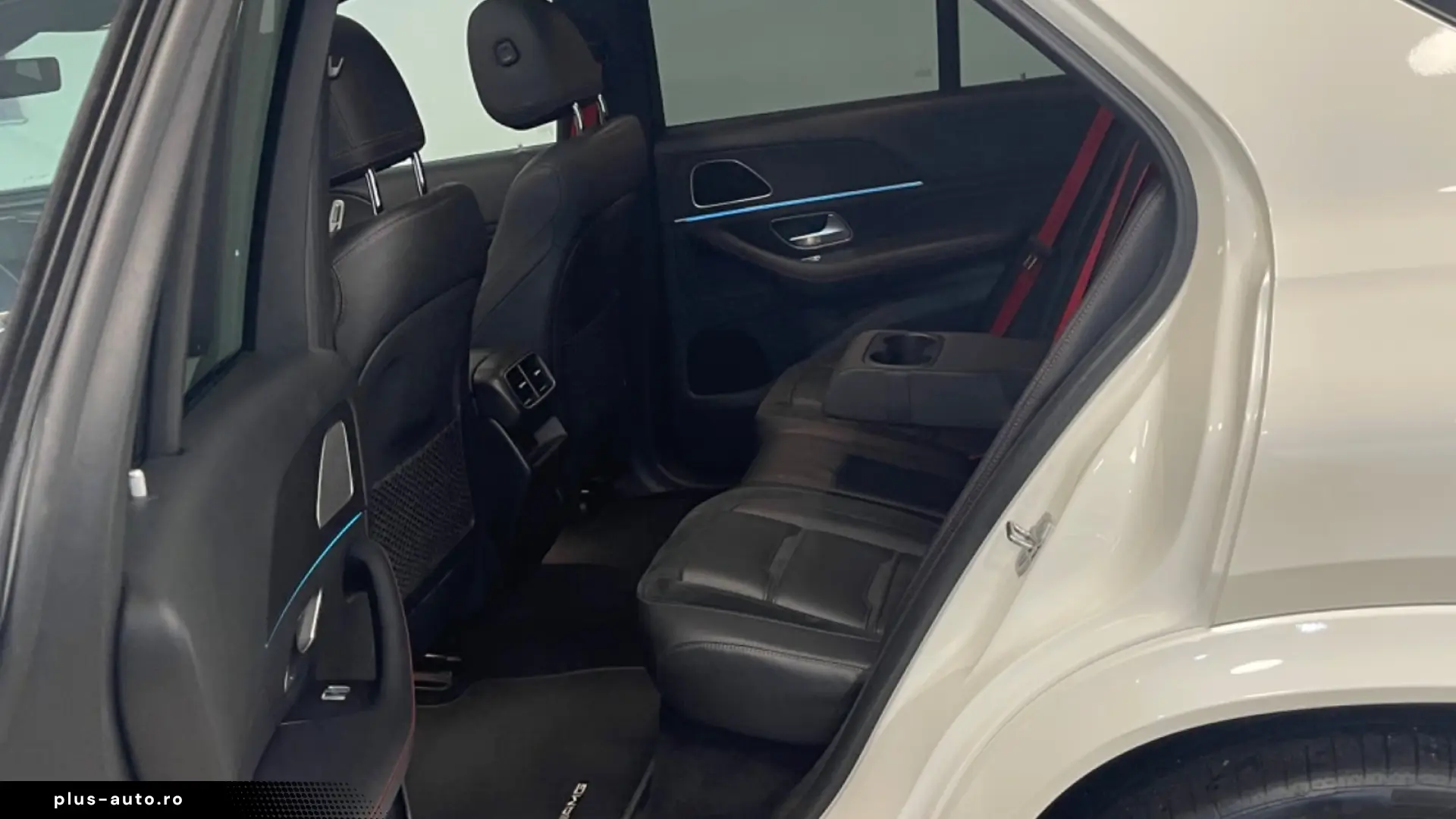 Mercedes-AMG GLE 53 4MATIC    AMG NIGHT PANO