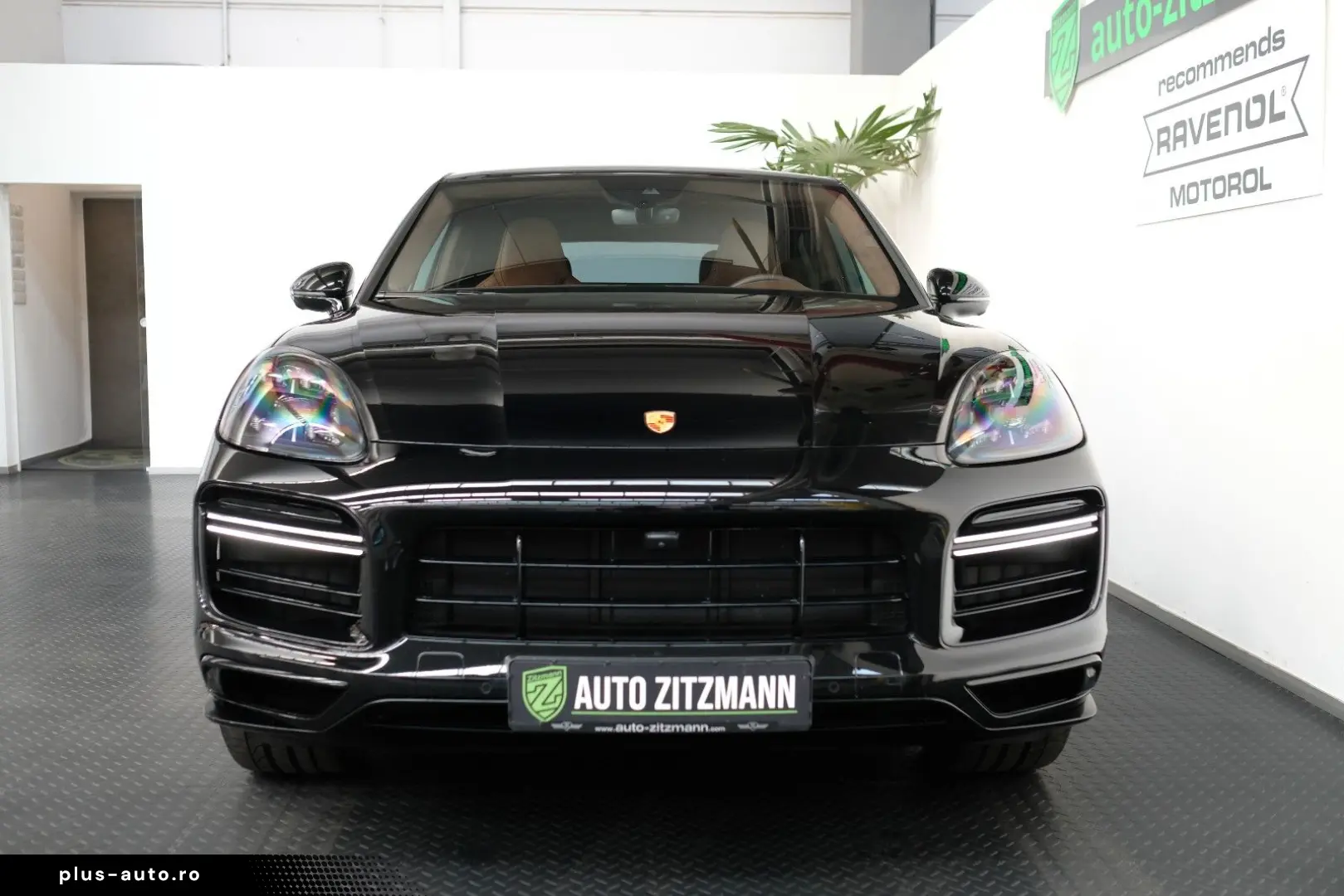 PORSCHE Cayenne Coupe Turbo PANO SOFT 18WEGE 360  APPROV