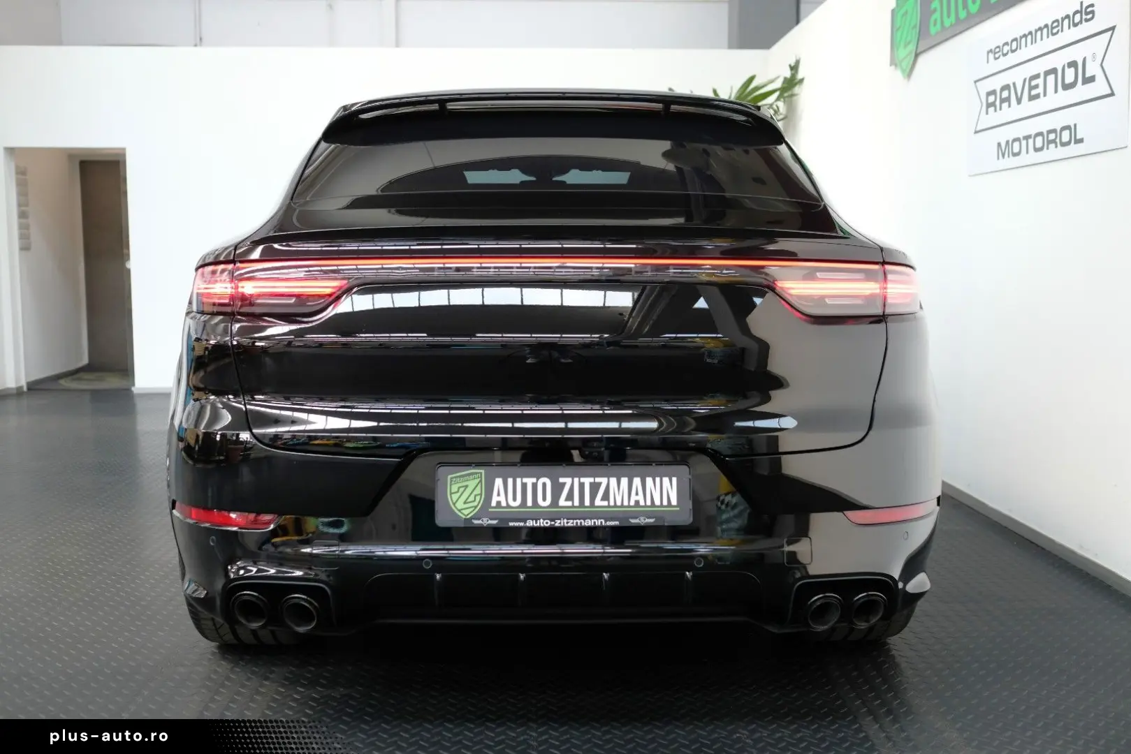 PORSCHE Cayenne Coupe Turbo PANO SOFT 18WEGE 360  APPROV