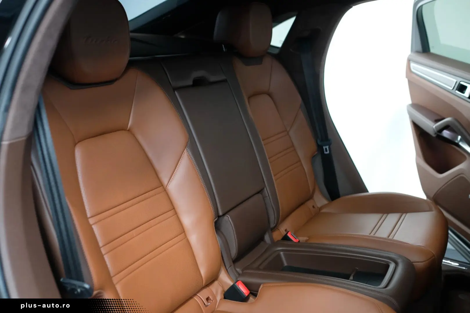PORSCHE Cayenne Coupe Turbo PANO SOFT 18WEGE 360  APPROV