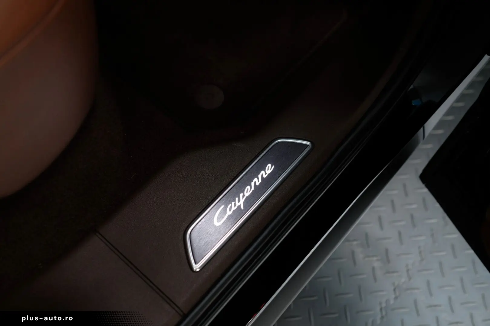 PORSCHE Cayenne Coupe Turbo PANO SOFT 18WEGE 360  APPROV