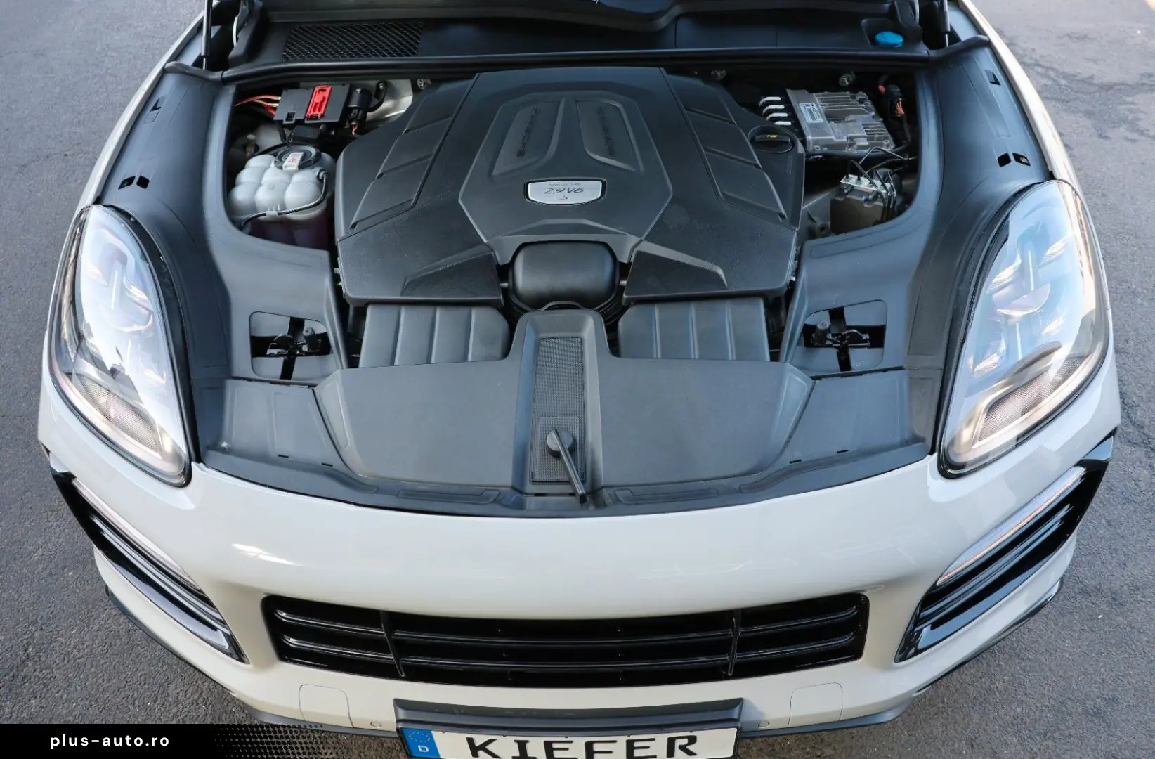 PORSCHE Cayenne 2.9 V6 S Platinum Edition BOSE 4xSHZ R21