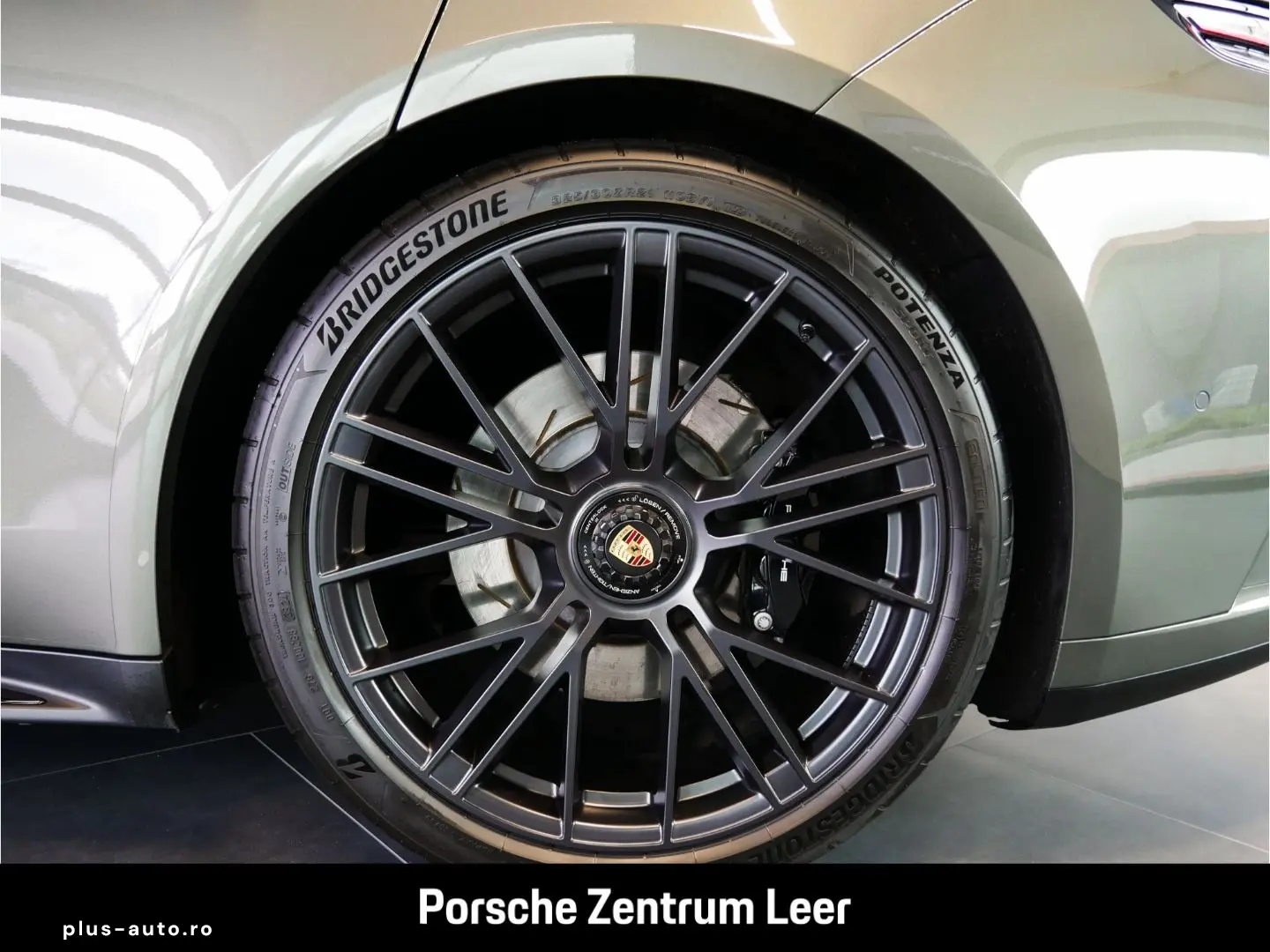PORSCHE Panamera GTS Pano HA-Lenkung SportDesign ACC Sof