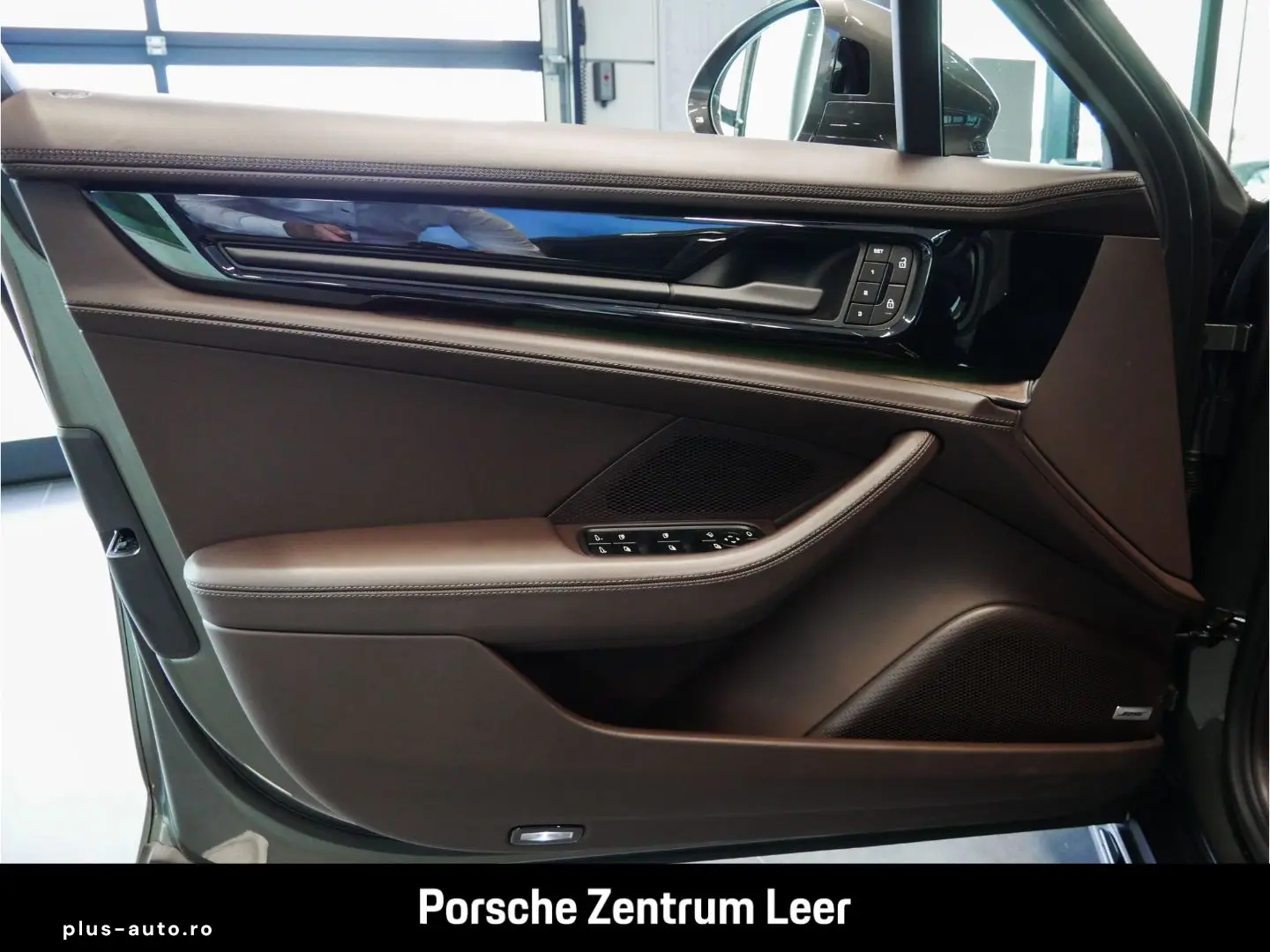 PORSCHE Panamera GTS Pano HA-Lenkung SportDesign ACC Sof