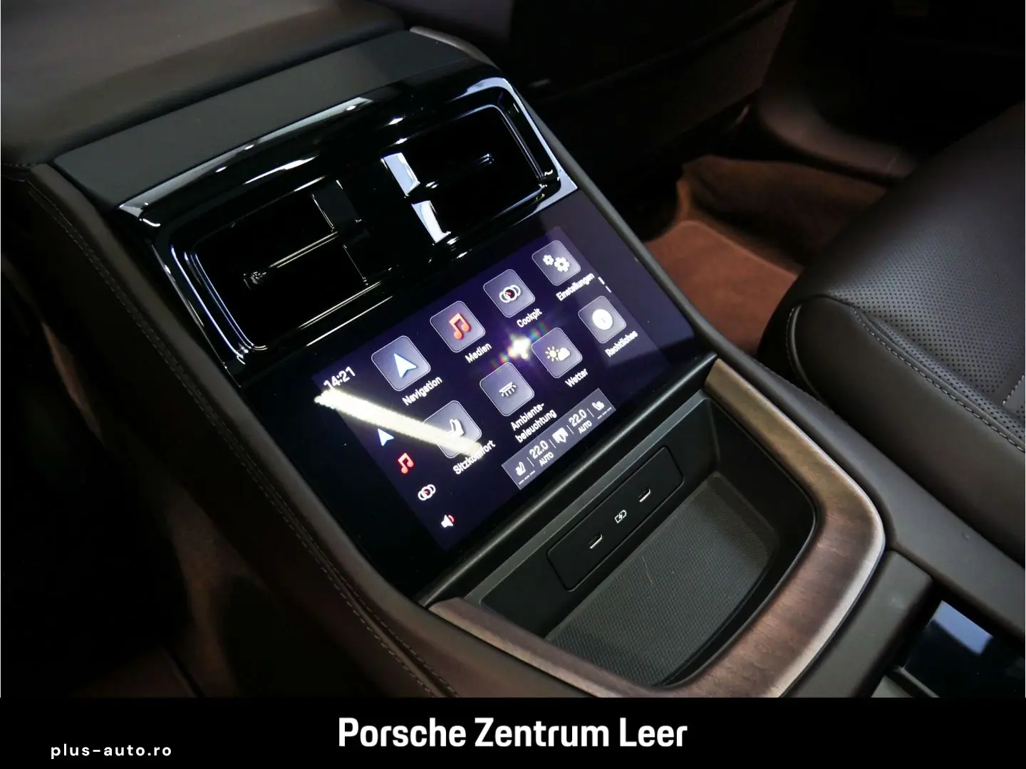 PORSCHE Panamera GTS Pano HA-Lenkung SportDesign ACC Sof