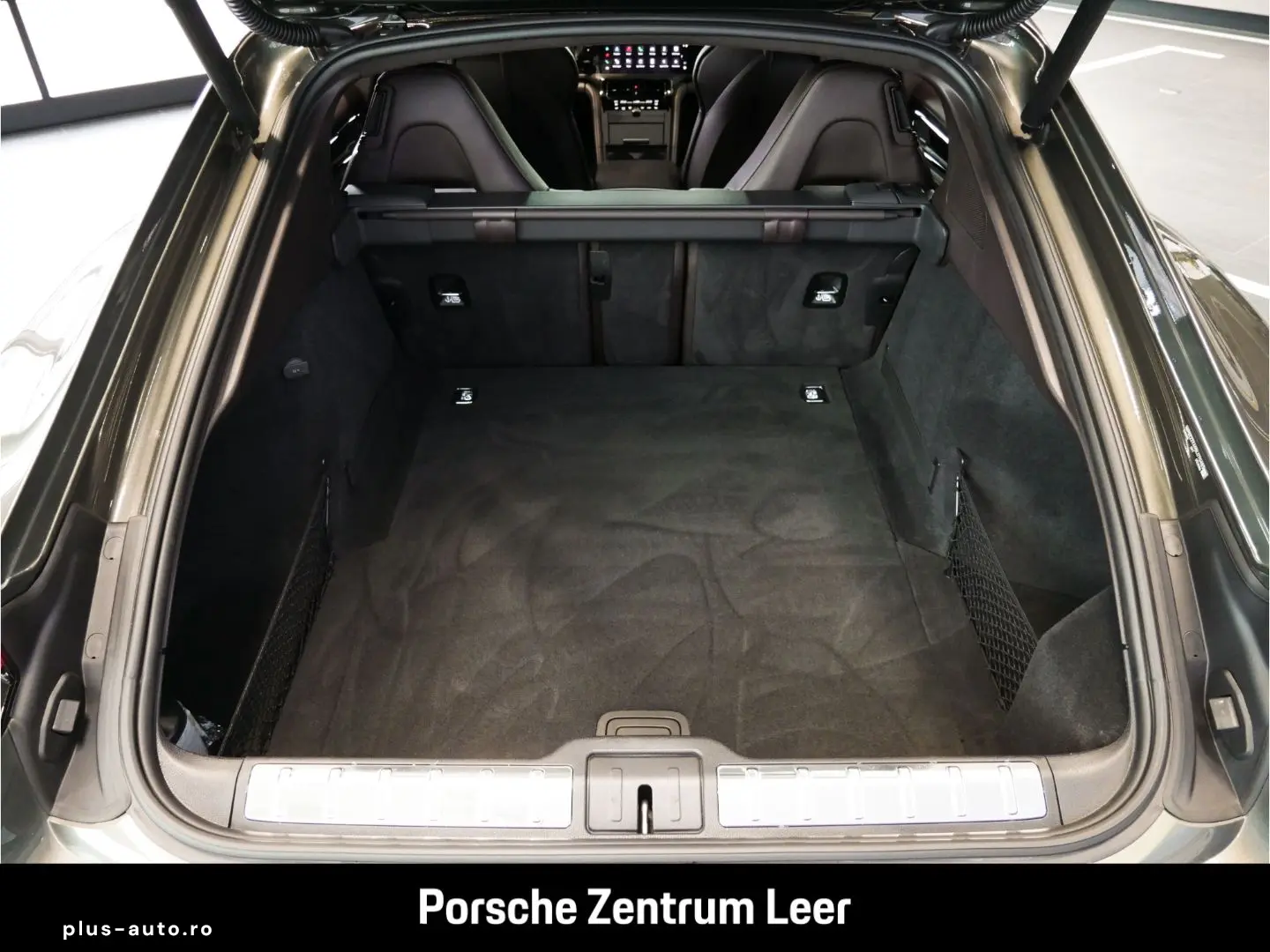 PORSCHE Panamera GTS Pano HA-Lenkung SportDesign ACC Sof