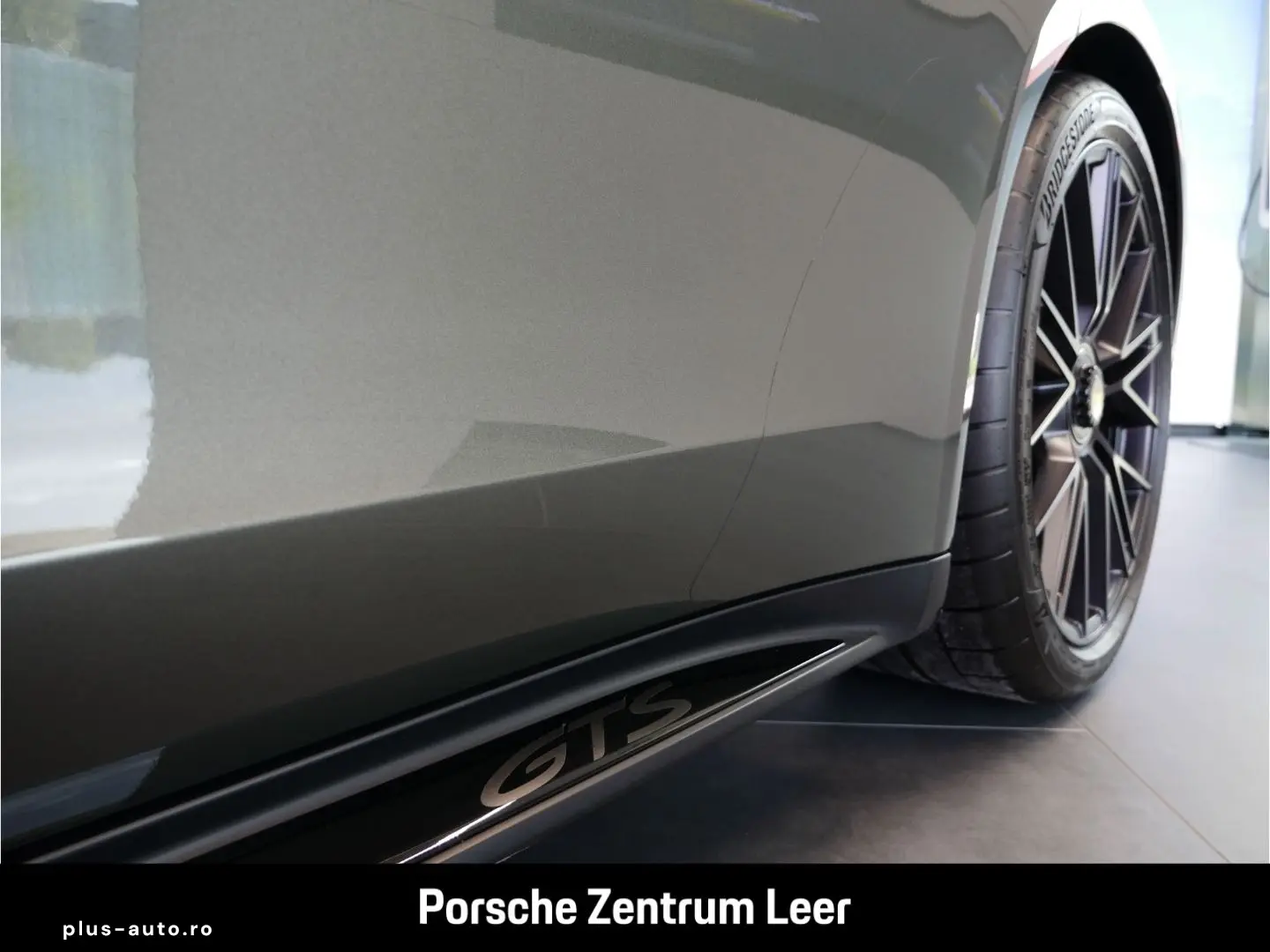 PORSCHE Panamera GTS Pano HA-Lenkung SportDesign ACC Sof
