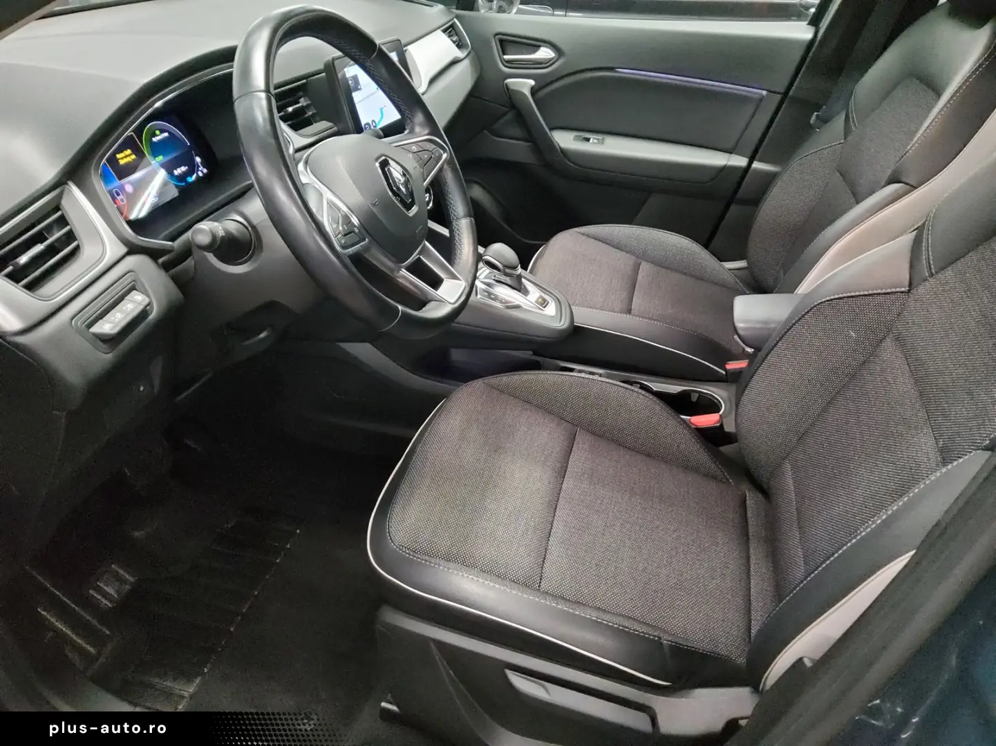 RENAULT Captur 1.6 E-Tech Navi LED